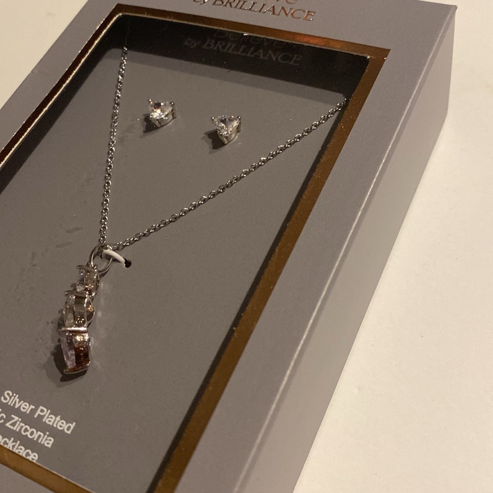 Believe Cubic Zirconia Heart Necklace Set New - Picture 4 of 10
